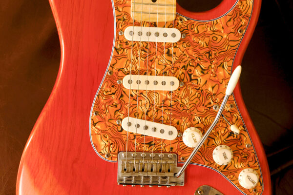 _Orange Strat 08b