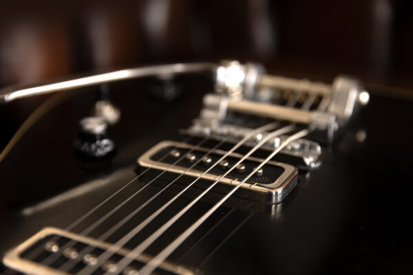 Tele Black Binding_RB_03