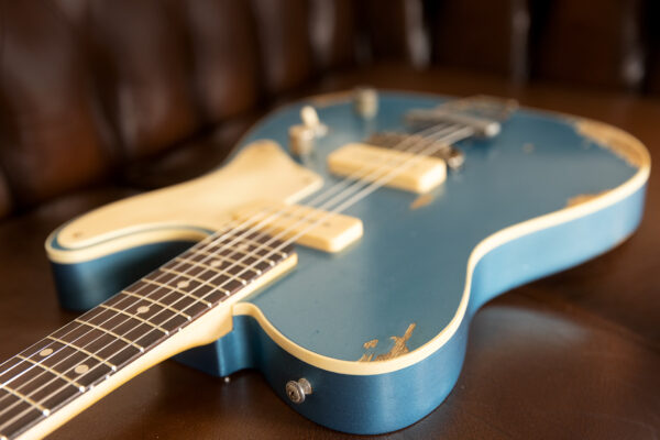 Turquoise_Binding_Relic_Tele_RB_03